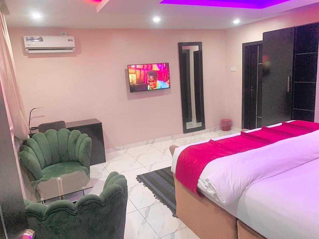 No 95 Suites VI Lagos Ngoại thất bức ảnh