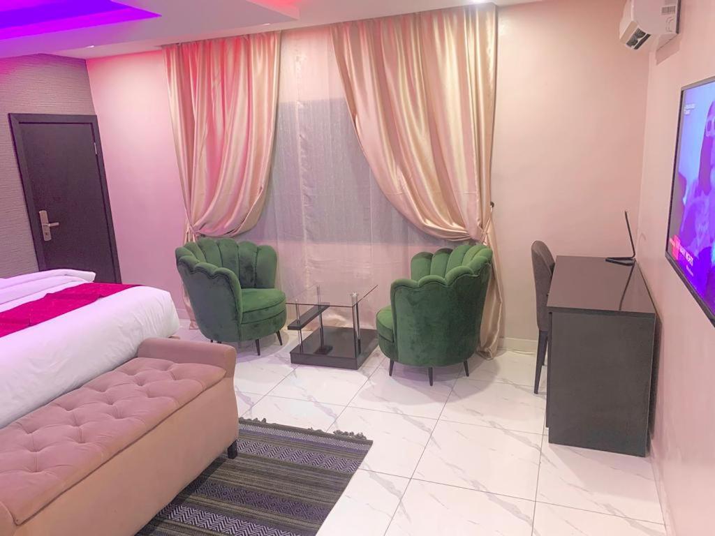 No 95 Suites VI Lagos Ngoại thất bức ảnh