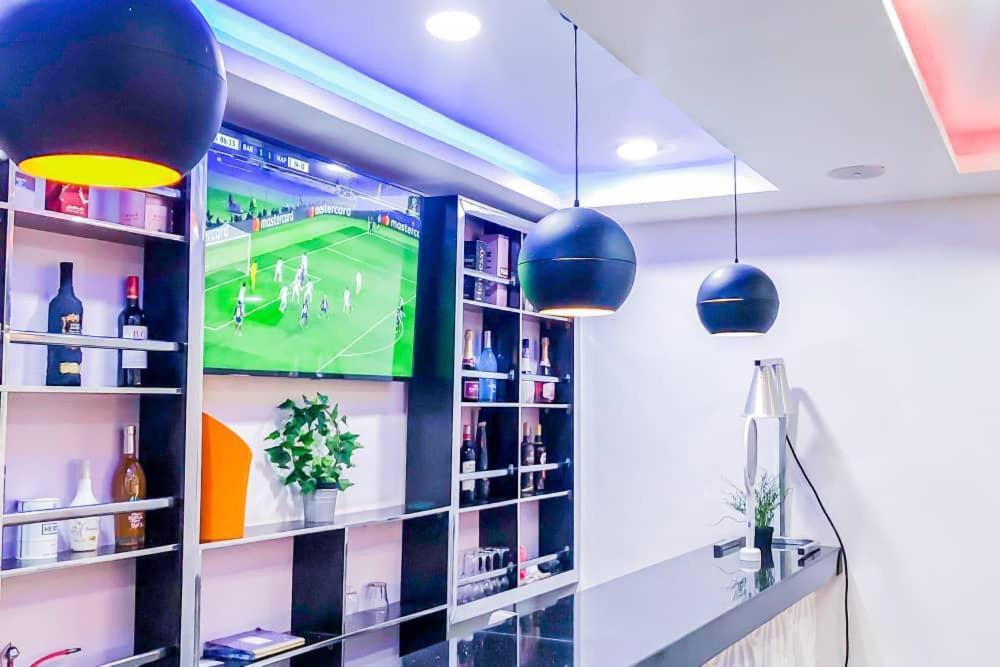 No 95 Suites VI Lagos Ngoại thất bức ảnh